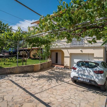 קרק Apartments Bogdanic Krk I מראה חיצוני תמונה